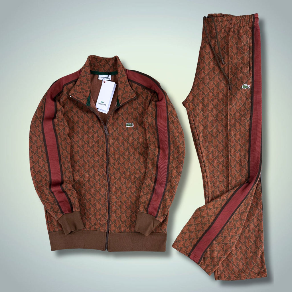 Ανδρική φόρμα Lacoste, Jacquard Monogram, καφέ, Model 2025. Premium ποιότητα