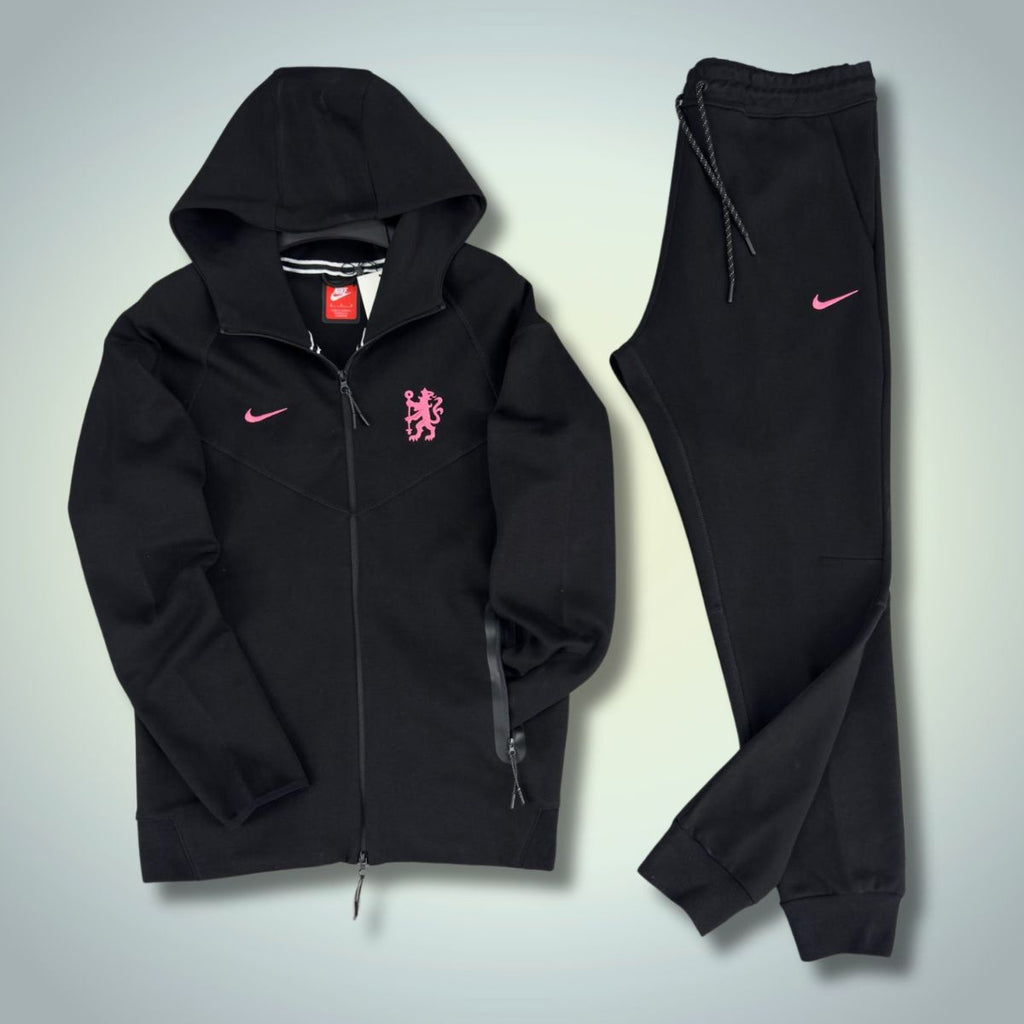Αθλητικό σετ Nike Liverpool Tech Fleece, μαύρο. Μοντέλο 2024. Premium ποιότητα