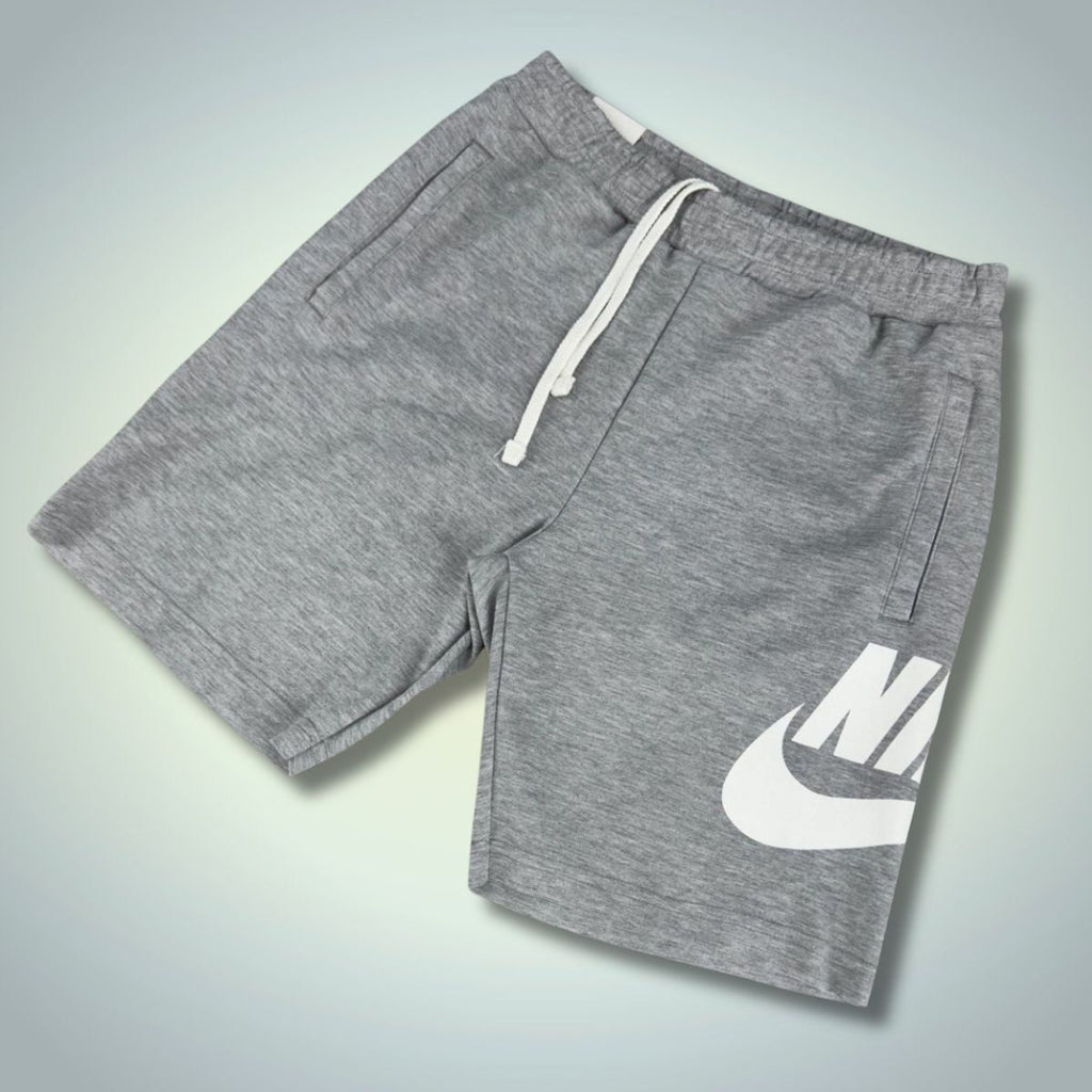 Αντρικό αθλητικό σορτς Nike, κλασικό γκρι, μεγάλο λογότυπο. Factory outlet