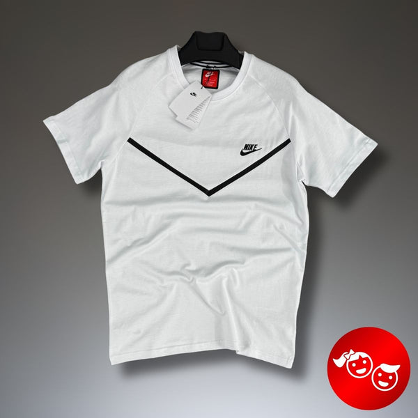 Παιδικό off-white μπλουζάκι Nike Tech Fleece. Μοντέλο 2024. Ποιότητα Premium