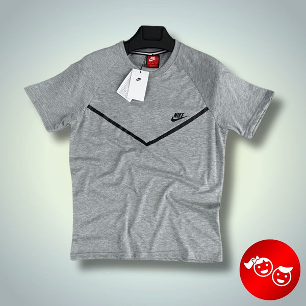 Παιδικό κλασικό γκρι μπλουζάκι Nike Tech Fleece. Μοντέλο 2024. Ποιότητα Premium