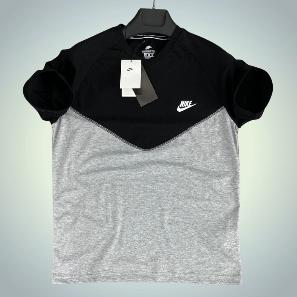 Ανδρικό μαύρο-γκρι T-shirt Nike Tech Fleece. Μοντέλο 2024. Υψηλής ποιότητας