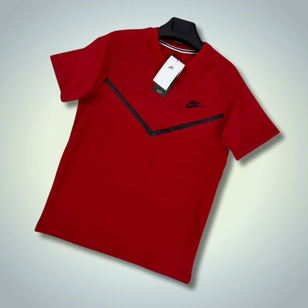 Ανδρικό μπλουζάκι Nike Tech Fleece, κόκκινο. Μοντέλο 2024. Premium ποιότητα