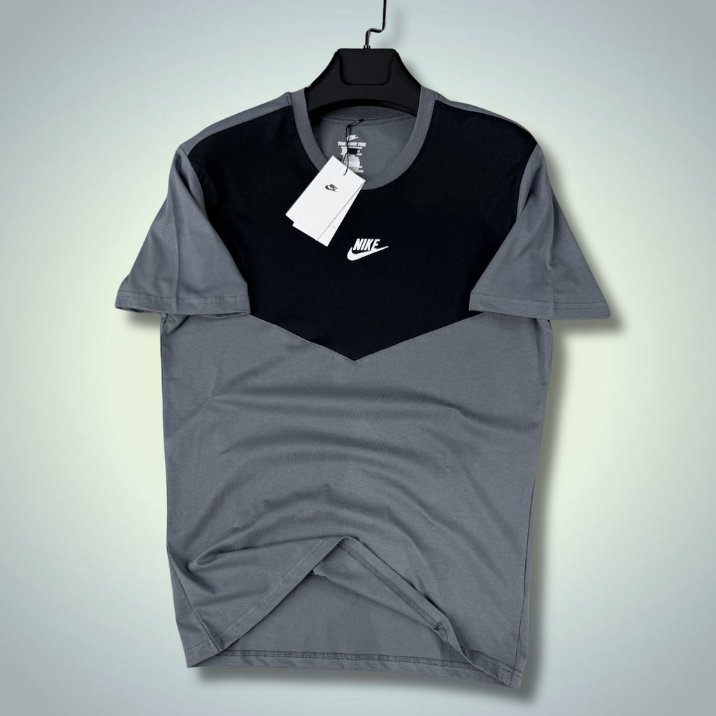 Ανδρικό μπλε-σκούρο μπλε T-shirt Nike Tech Fleece. Μοντέλο 2026. Premium ποιότητα
