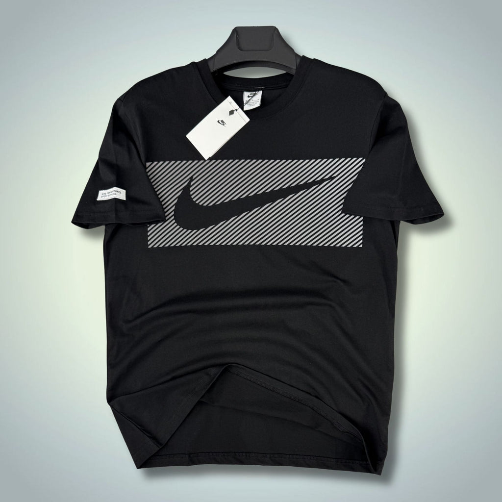 Ανδρικό μαύρο T-shirt Nike Performance. Premium ποιότητα