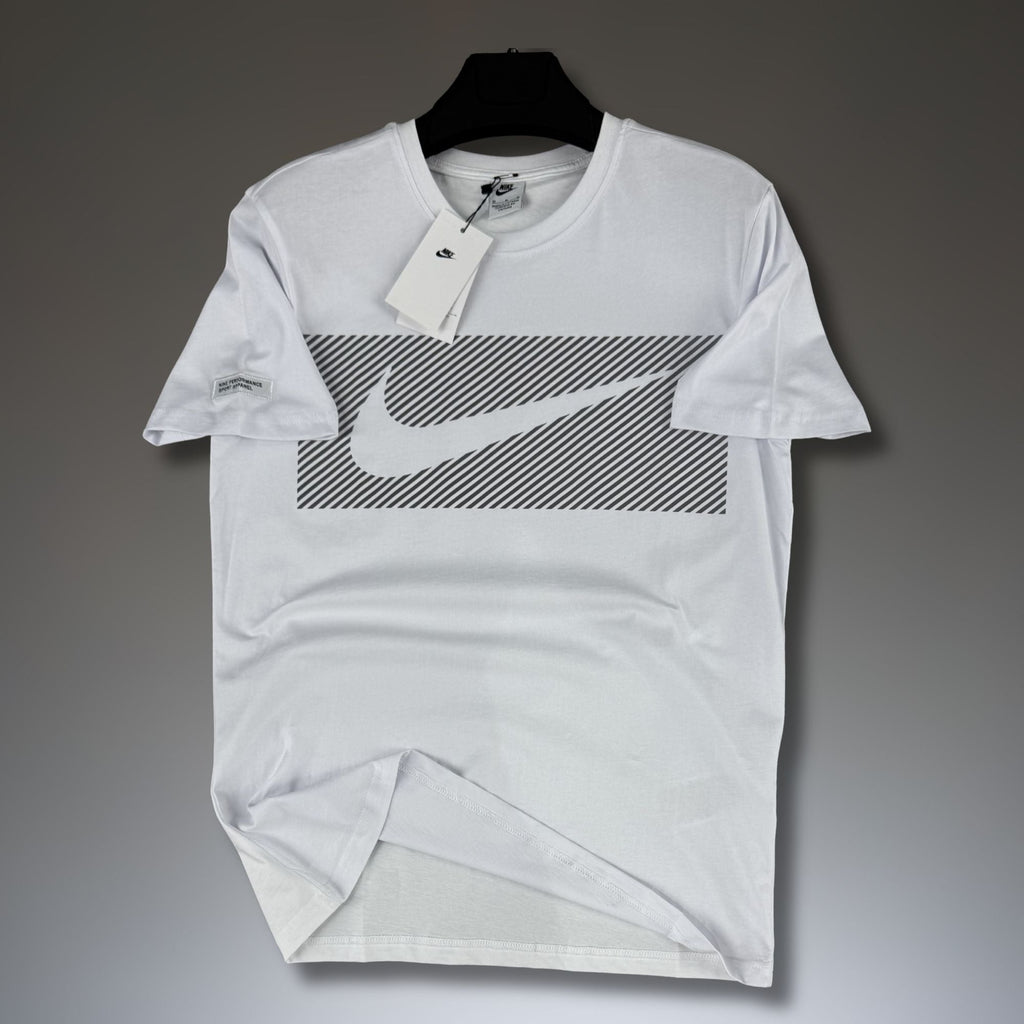 Ανδρικό λευκό T-shirt Nike Performance. Premium ποιότητα