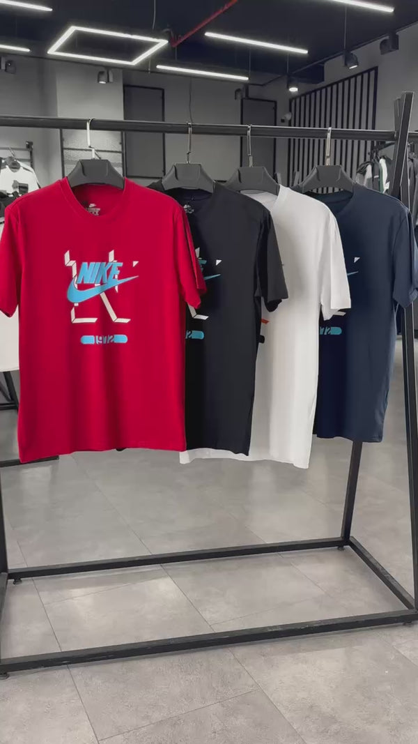 Ανδρικό μπλουζάκι Nike, μαύρο, μπλε τύπωμα. Premium ποιότητα