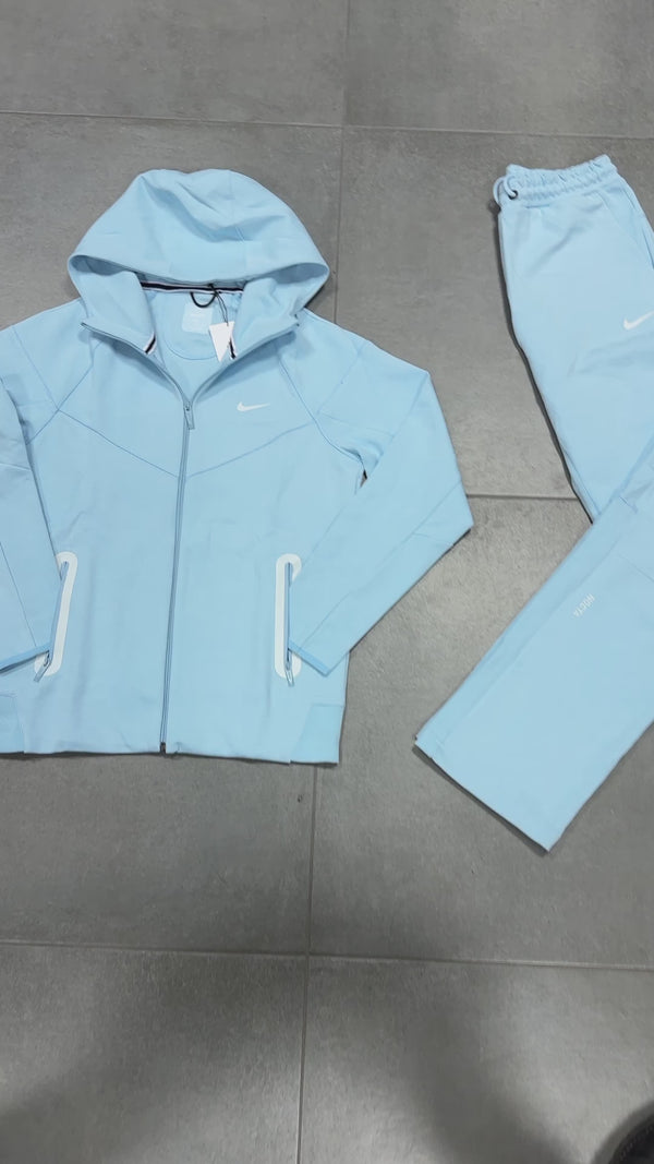 Nike Nocta αθλητική ανδρική καλοκαιρινή φόρμα, γαλάζιο. 
Υψηλής ποιότητας